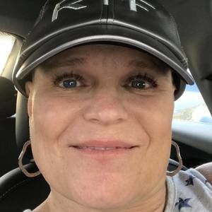 Meet your Posher, Brenna